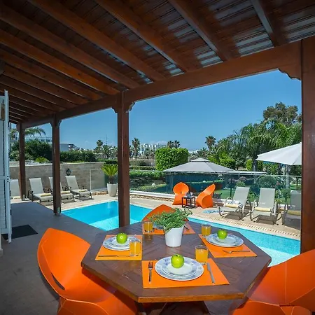 Tatil Evi Ricky