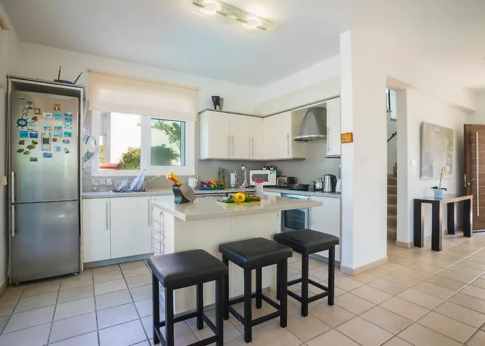 Ricky Case de vacanță